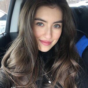 Meet your Posher, Charlotte